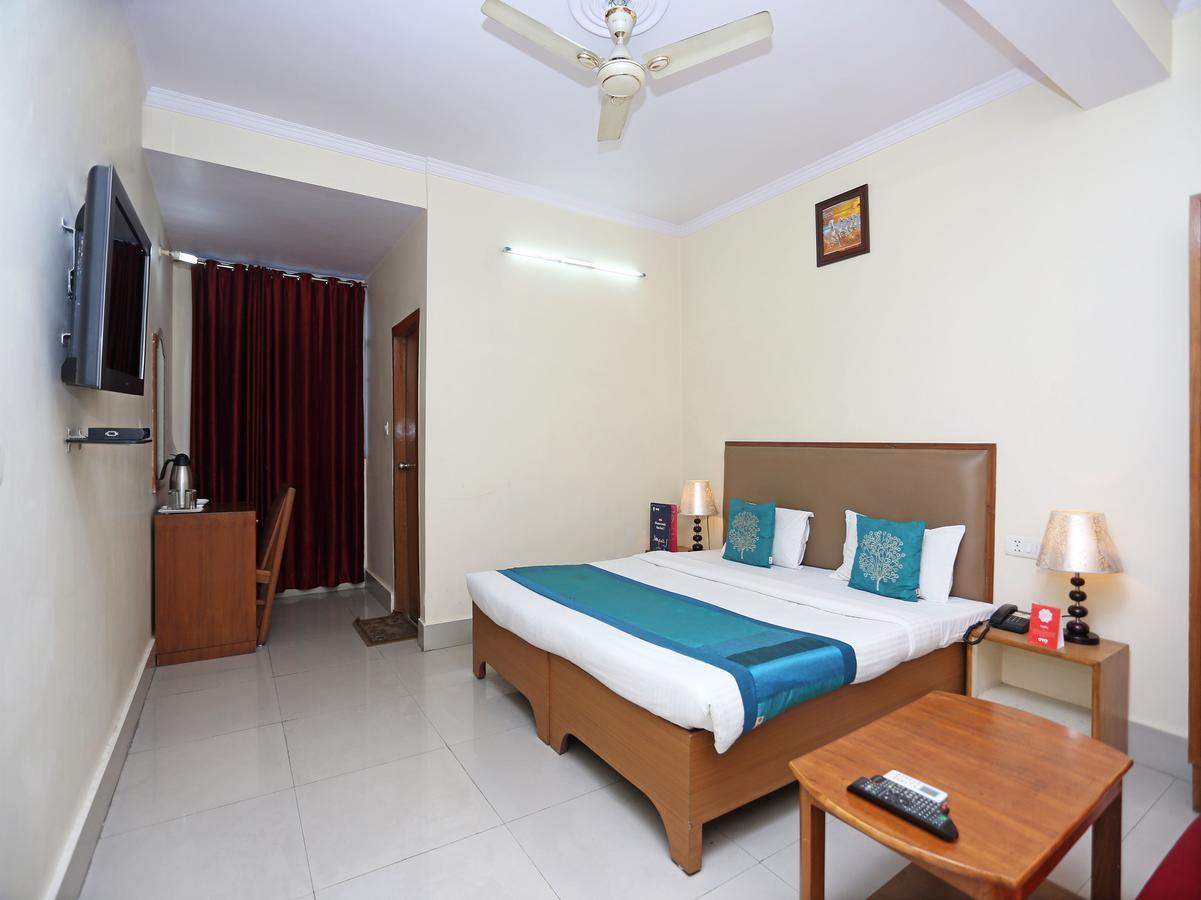 Oyo 10788 Hotel Harisons Continental Patna (Bihar) Extérieur photo